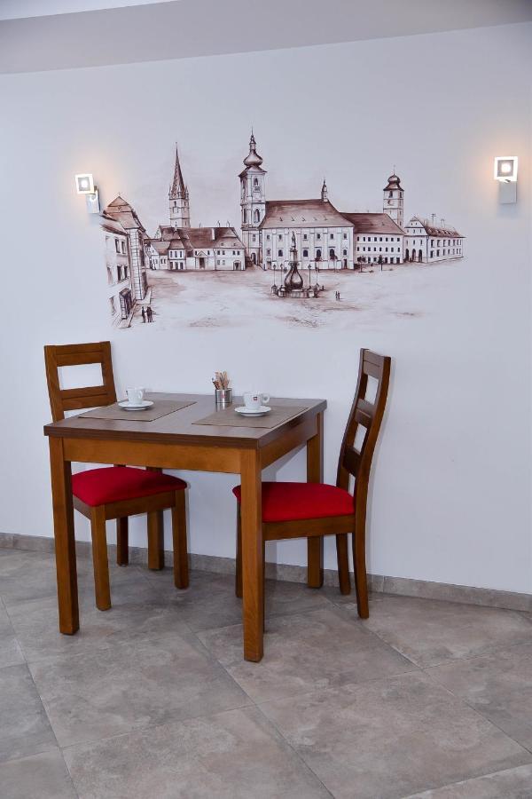 Boutique Damiani Hotel Sibiu Bagian luar foto