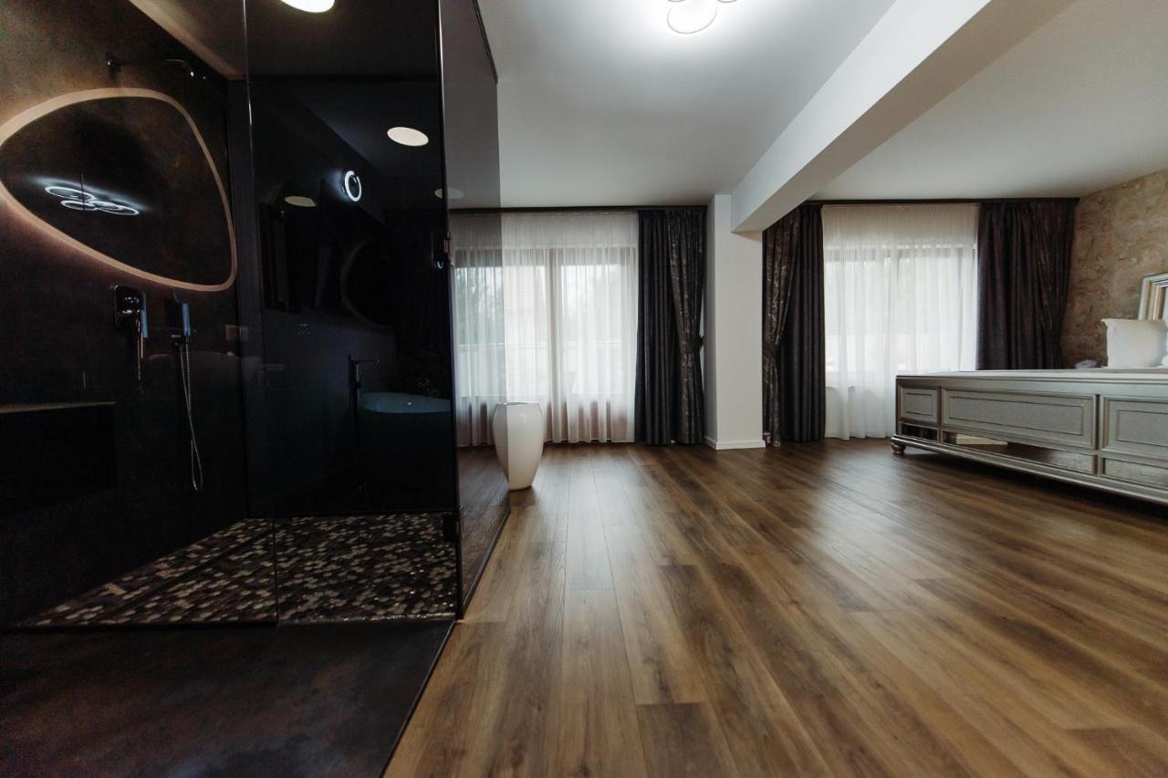 Boutique Damiani Hotel Sibiu Bagian luar foto
