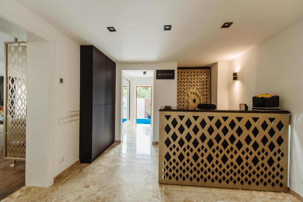 Boutique Damiani Hotel Sibiu Bagian luar foto