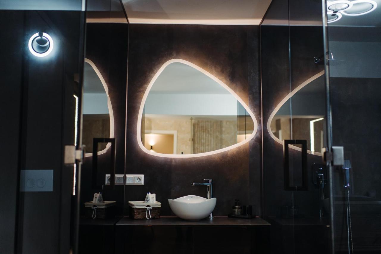 Boutique Damiani Hotel Sibiu Bagian luar foto