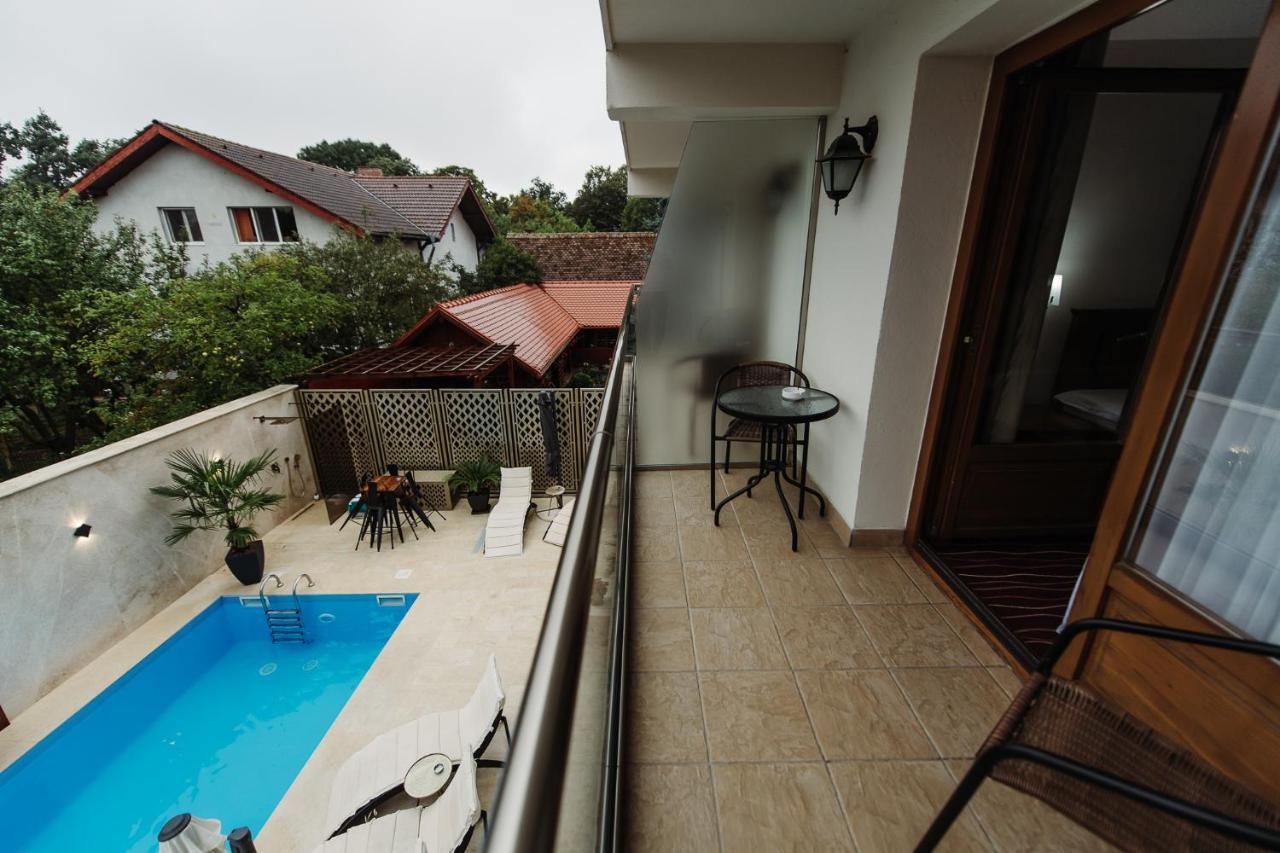 Boutique Damiani Hotel Sibiu Bagian luar foto